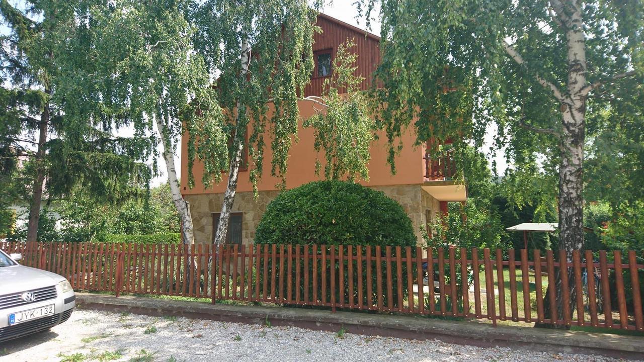 Rita Apartman Gyenesdiás エクステリア 写真