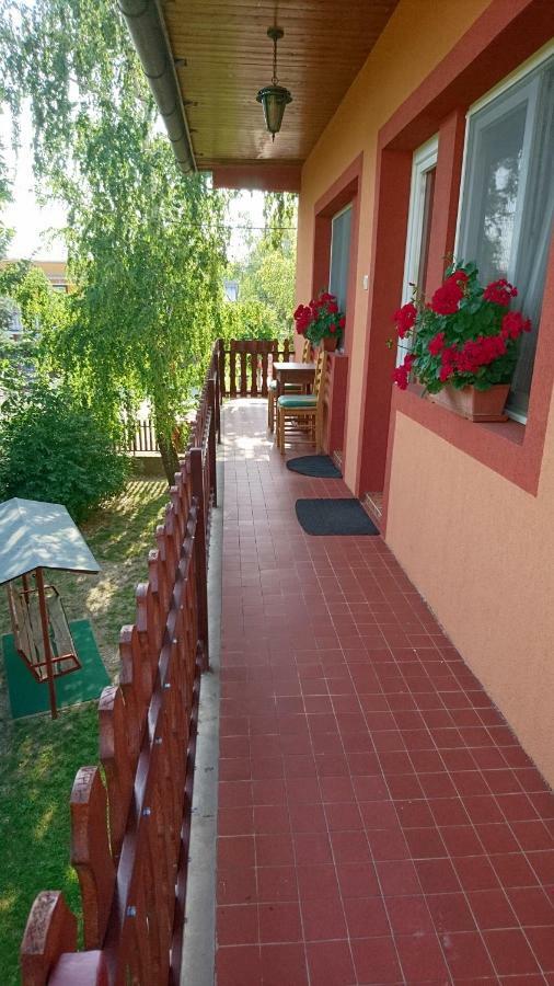Rita Apartman Gyenesdiás エクステリア 写真